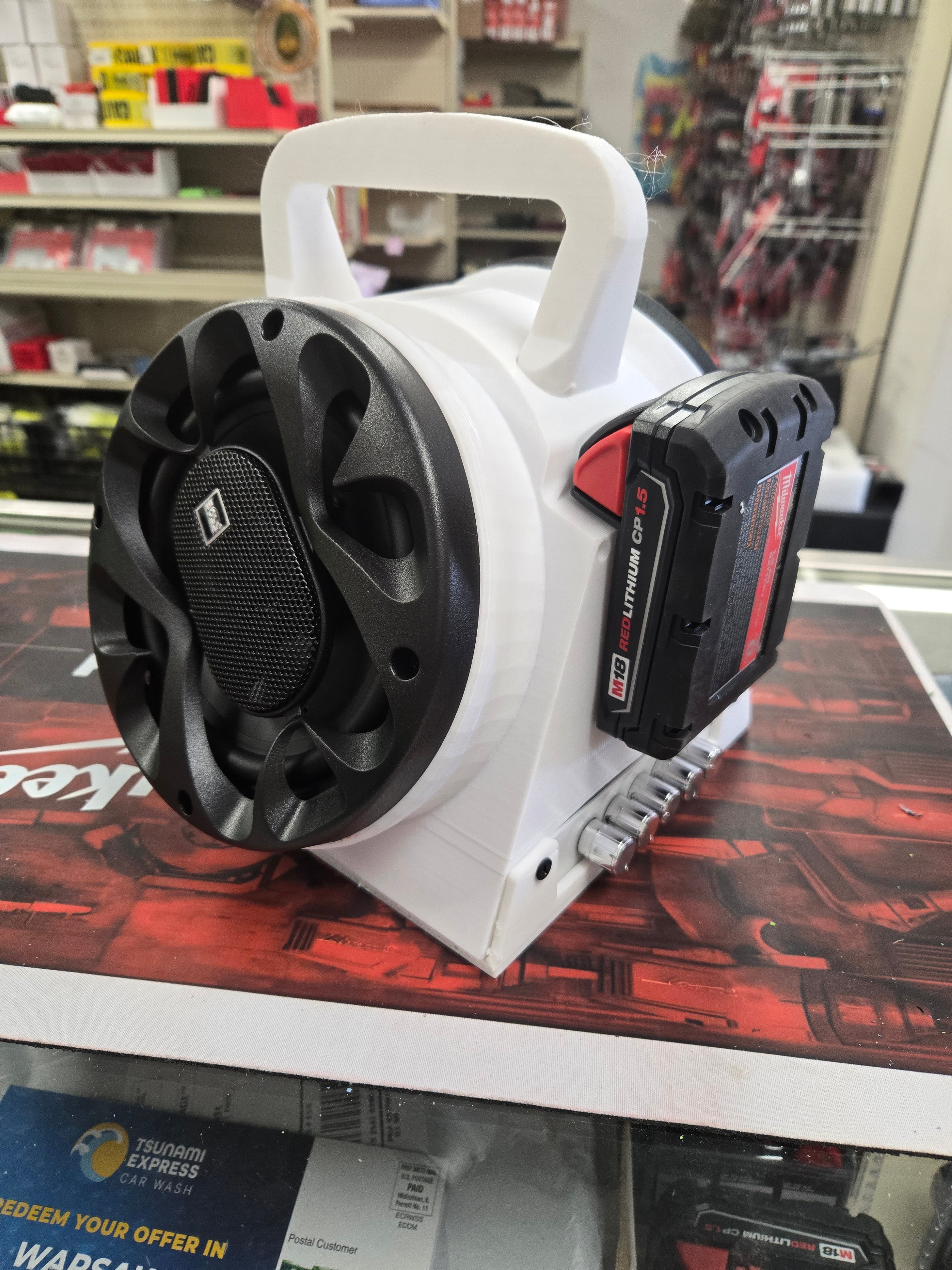 Bluetooth Boom Box powered by M18 Battery