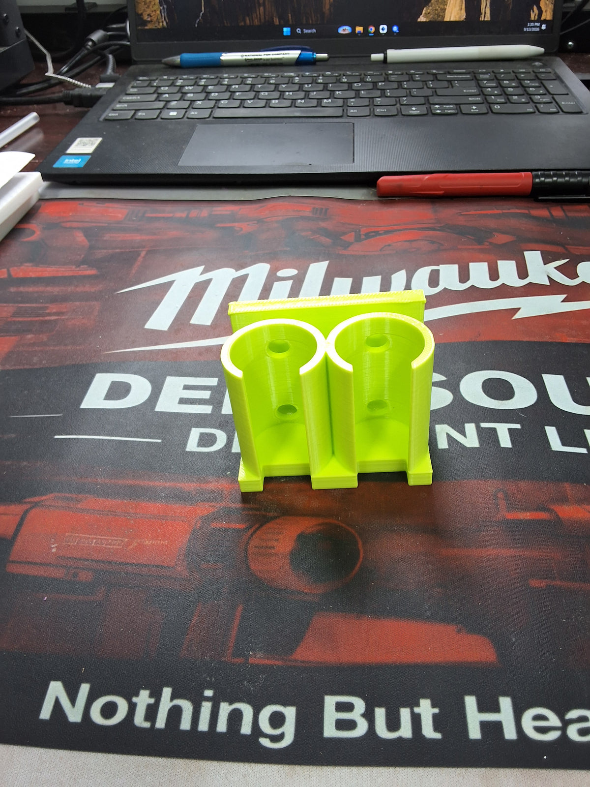 Milwaukee REDLITHIUM USB 3.0 & Ryobi 4V Battery Wall Mount | Dual Battery Holder | 3D Printed PETG Organizer